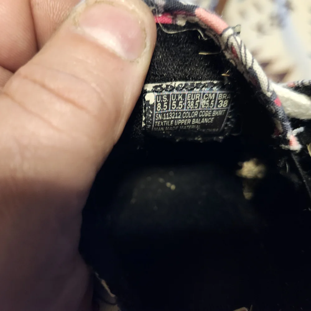 Skechers Cartoon Print Sneakers - Picture 3 of 4